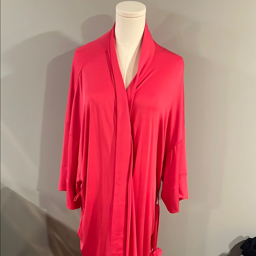 Like New Secret Treasures Women's Pink Robe